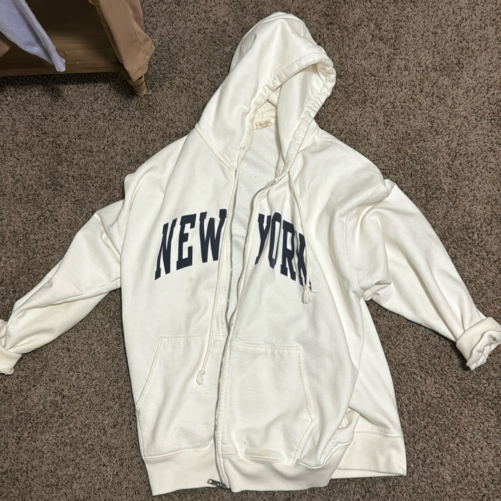 Brandy Melville zip up!!